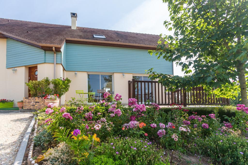 Maison d'hôtes Les Bruyères Gandelain Exterior foto
